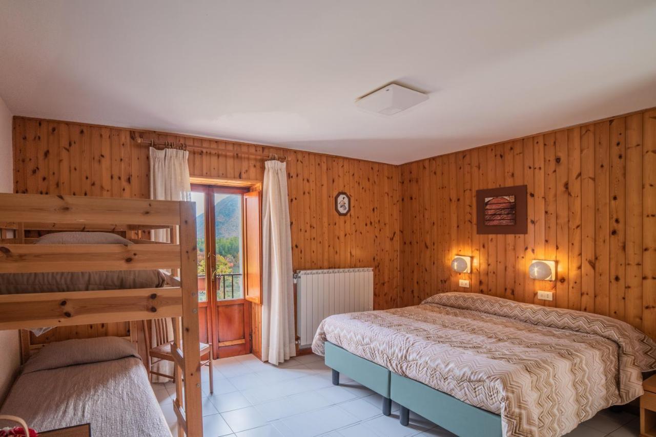 La Pieja Otel Opi Dış mekan fotoğraf