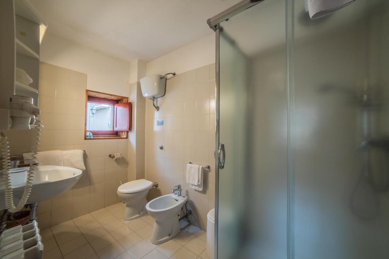 La Pieja Otel Opi Dış mekan fotoğraf