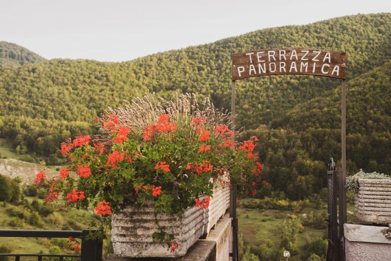 La Pieja Otel Opi Dış mekan fotoğraf